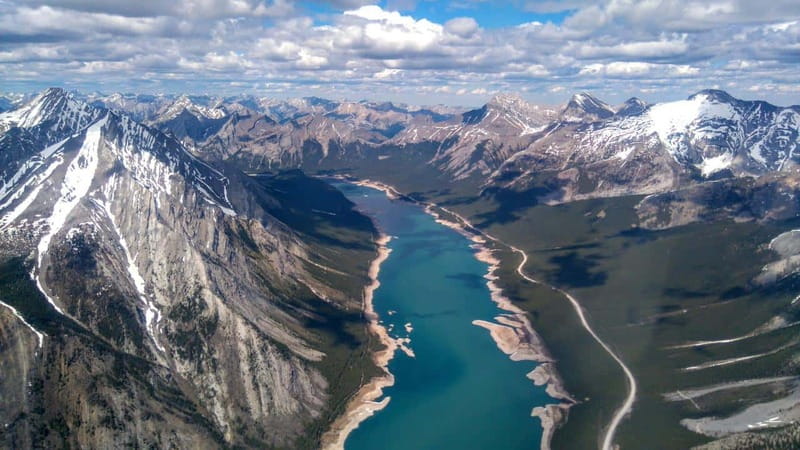 Kananaskis: 45 Minute "Sleeping Warrior" Helicopter Tour - Marvel Peak and the return over Spray Lakes