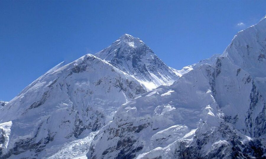 Kathmandu: Everest Base Camp Helicopter Tour with Landings - Key points to know before booking