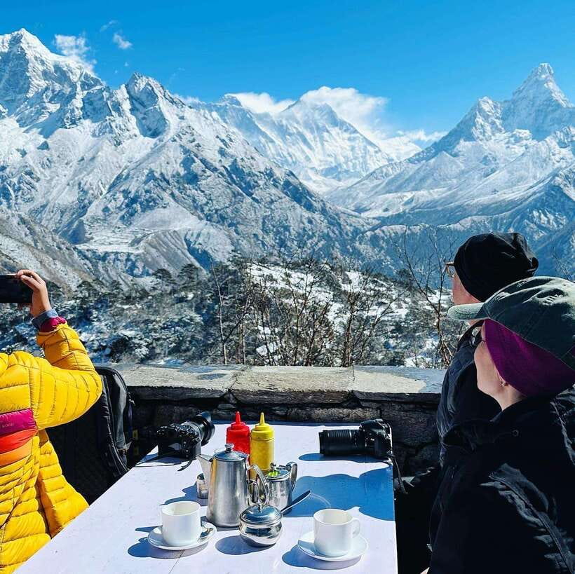 Kathmandu: Everest Helicopter Tour with Landing & Breakfast - Weather, altitude, and practical comfort