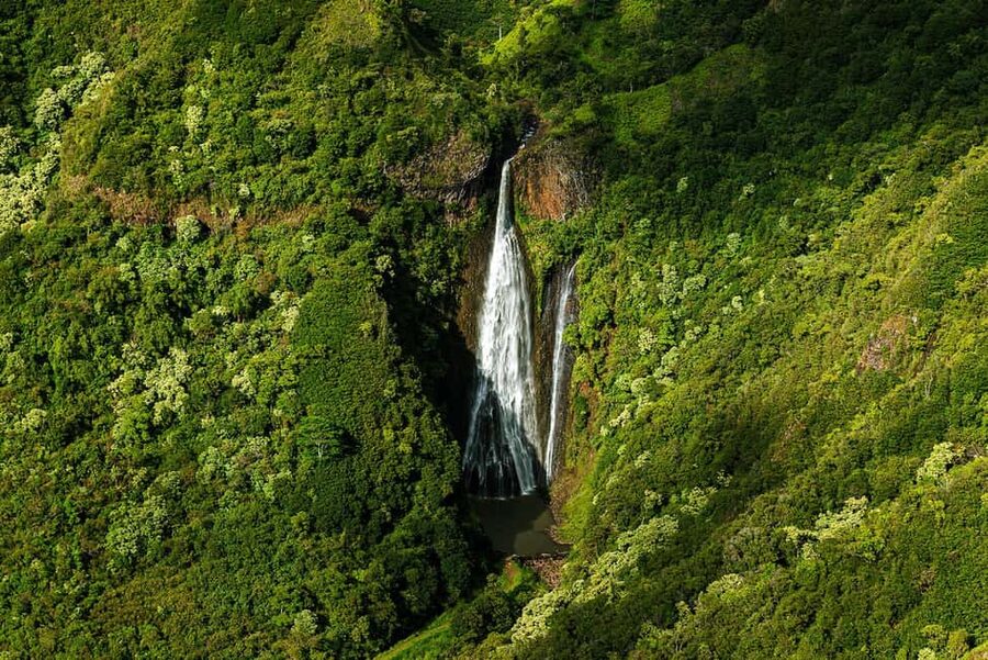 Kauai: Hughes 500 4-Passenger Doors-Off Helicopter Flight - Manawaiopuna Falls, also called Jurassic Falls