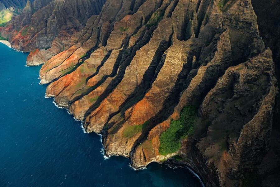 Kauai: Hughes 500 4-Passenger Doors-Off Helicopter Flight - The Na Pali Coast from an open cabin