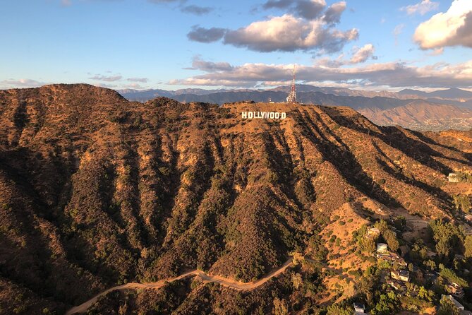 LA Helicopter Tour with Malibu Landing - What the pilot adds to the flight