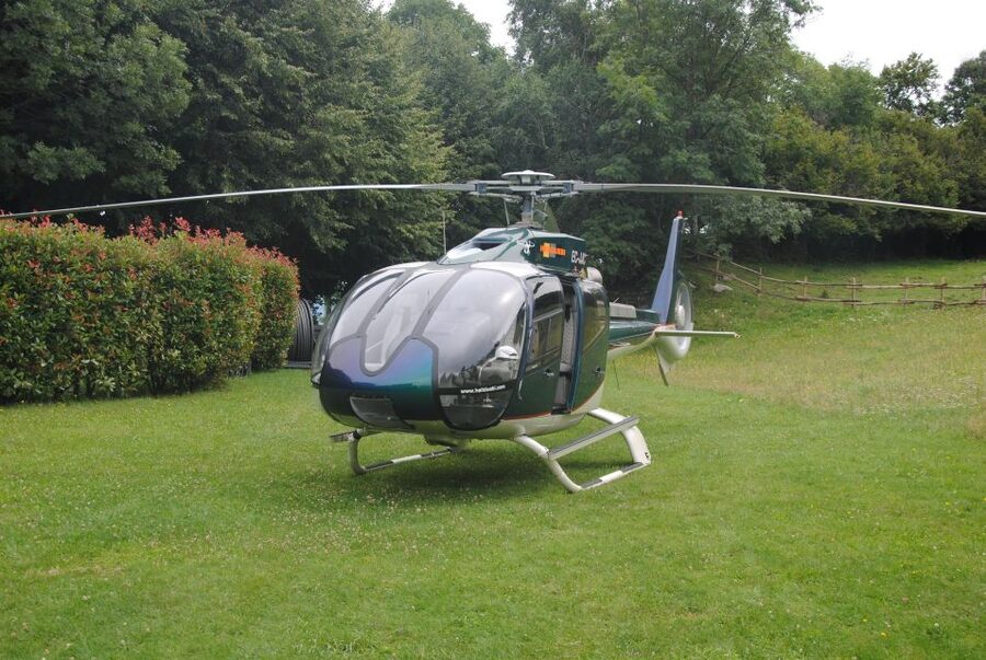 Lake Como: Helicopter tour with an unique Lunch in Como Lake - The climb to Madonnina di Barni