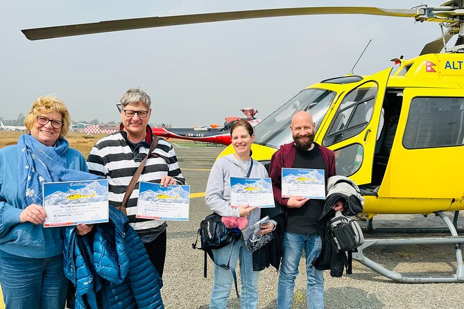 Landing Everest Base Camp and Gokyo Lake by Helicopter Day Tour - Seeing Everest from above