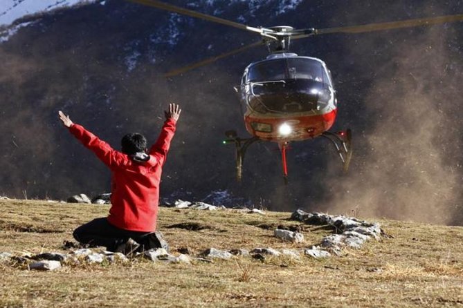 Langtang Helicopter Tour - The 6:15 am pickup from Thamel