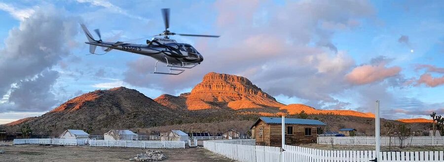 Las Vegas: Grand Canyon Helicopter & Ranch Adventure by Bus - Lunch and Old West time at the 165-acre ranch