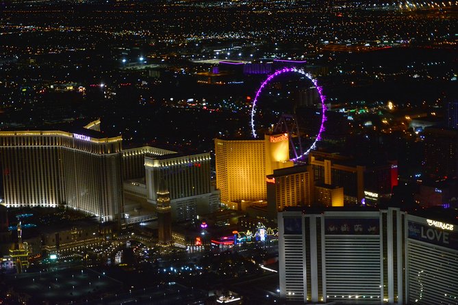 Las Vegas Night Flight Helicopter Wedding Ceremony - The Strip at night, from Bellagio to the Venetian
