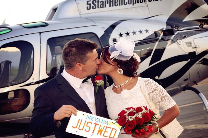 Las Vegas Night Flight Helicopter Wedding Ceremony - What happens from hotel pickup to the helipad