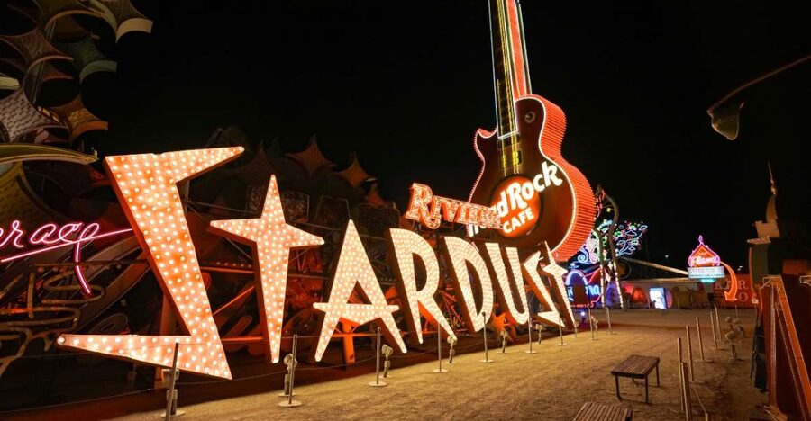 Las Vegas: Night Helicopter Flight and Neon Museum Tour - Why this Las Vegas pairing works