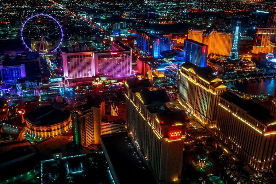 Las Vegas: Night Helicopter Flight and Neon Museum Tour - Brilliant! brings old signs back to life