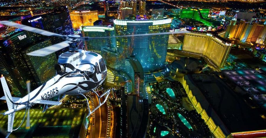 Las Vegas: Nighttime Helicopter Flight over the Strip - Key points at a glance