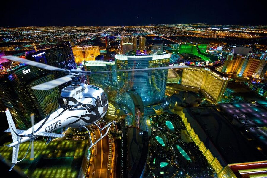 Las Vegas: Nighttime Helicopter Flight over the Strip - Why Las Vegas looks best from the air