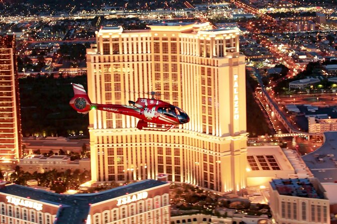 Las Vegas Strip Highlights by Helicopter at Night - Small aircraft, small group, limited control of your seat