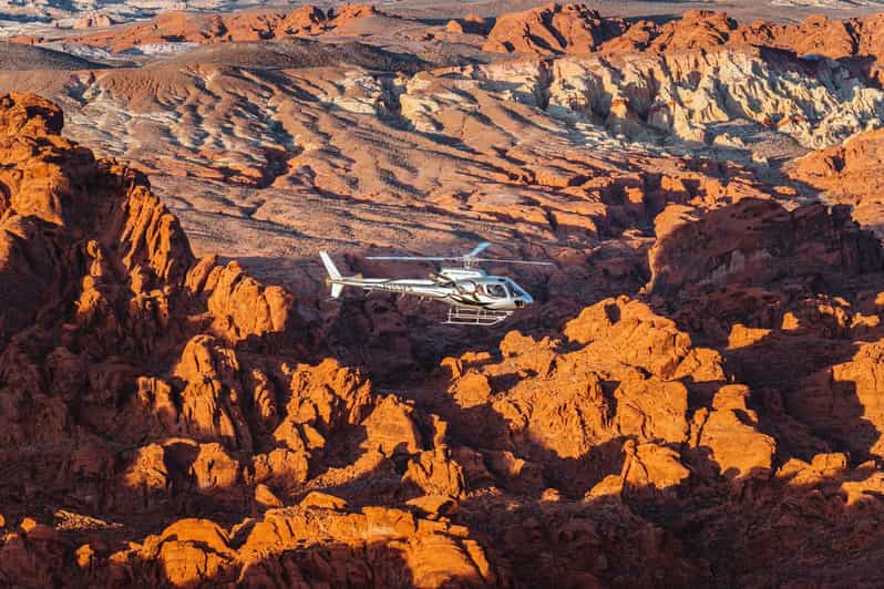 Las Vegas: Valley of Fire Helicopter with Scenic Landing - From casino towers to red rock