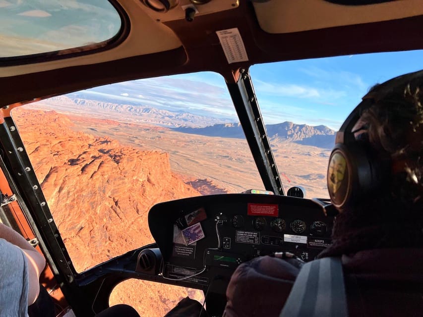 Las Vegas: Valley of Fire Helicopter with Scenic Landing - Why the small group matters