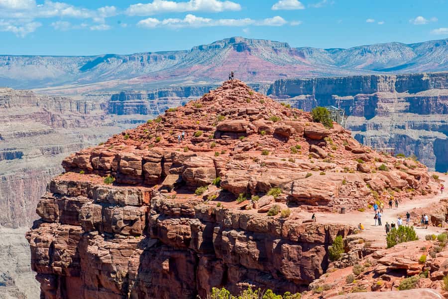 Las Vegas: West Grand Canyon Helicopter Ticket with Transfer - Practical details that can affect your day