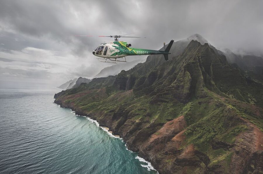 Lihue: Deluxe Waterfall Safari Helicopter Tour - Waialeale Crater and the island’s waterfalls