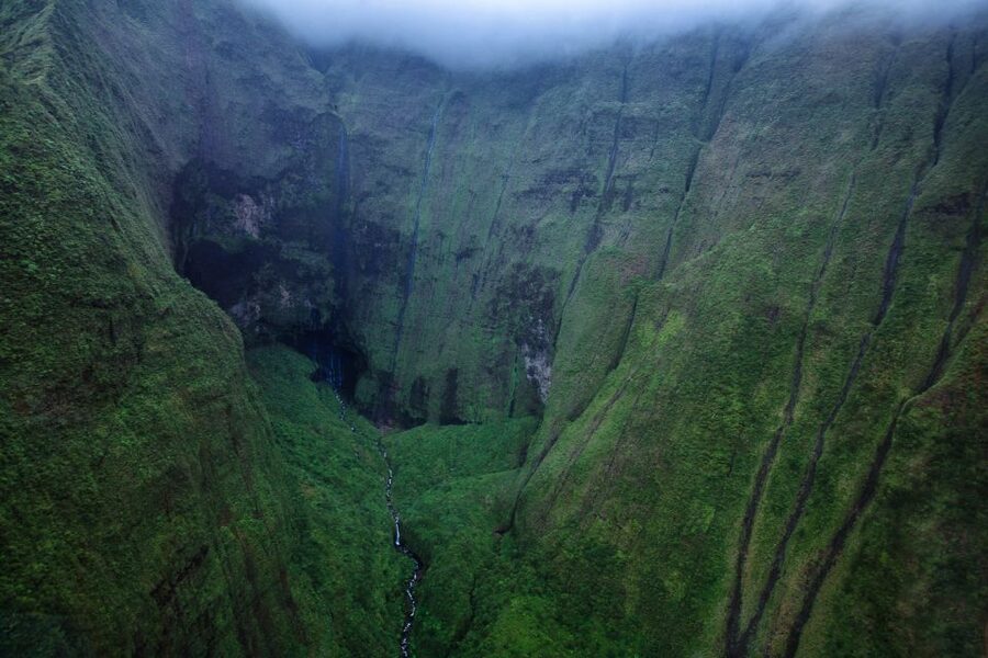 Lihue: Deluxe Waterfall Safari Helicopter Tour - Getting good photos without a doorless helicopter