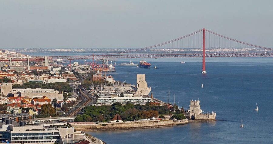 Lisbon: Helicopter Tour over Belem - Key points at a glance