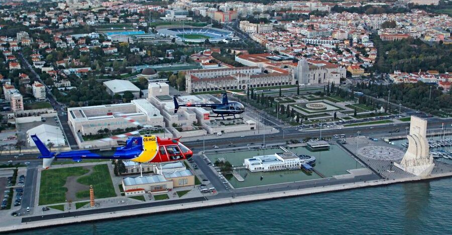Lisbon: Sightseeing Helicopter Tour Over Belem and Caparica - Practical details that affect your choice