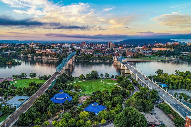 Lookout Mountain Grand Aerial Experience - Downtown and the Tennessee River from above