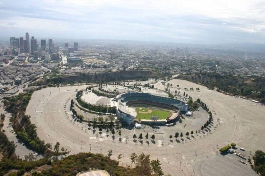 Los Angeles: 45-Minute Attractions Helicopter Tour - The Hollywood Sign from a helicopter