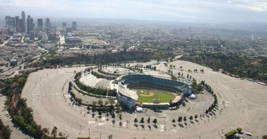 Los Angeles: 45-Minute Attractions Helicopter Tour - Beverly Hills homes and the city’s celebrity side