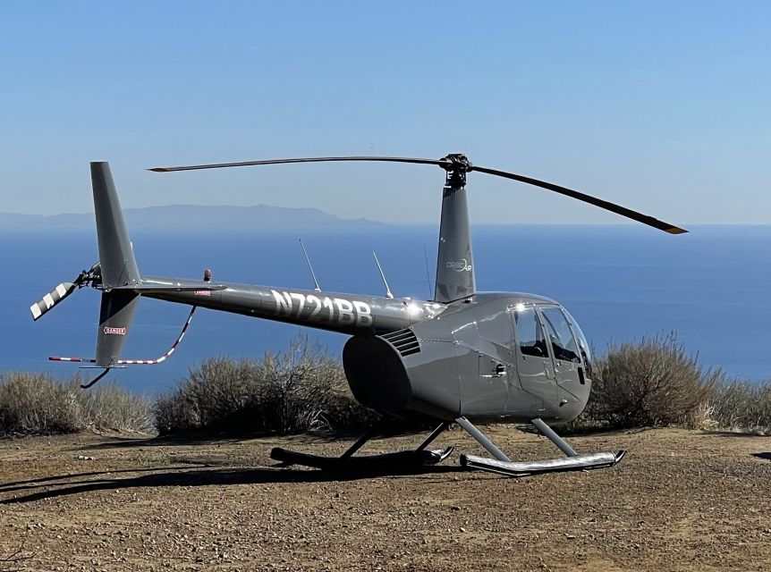 Los Angeles Helicopter Tour & Malibu Mountaintop Landing - The return flight through Malibu and Universal Studios