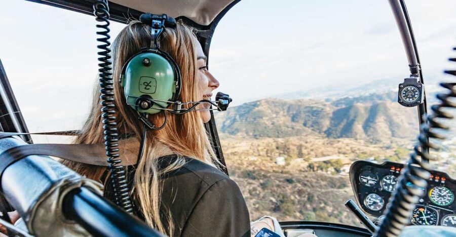 Los Angeles: Private 1-Hour Sightseeing Helicopter Tour - Dodger Stadium and the Hollywood Sign