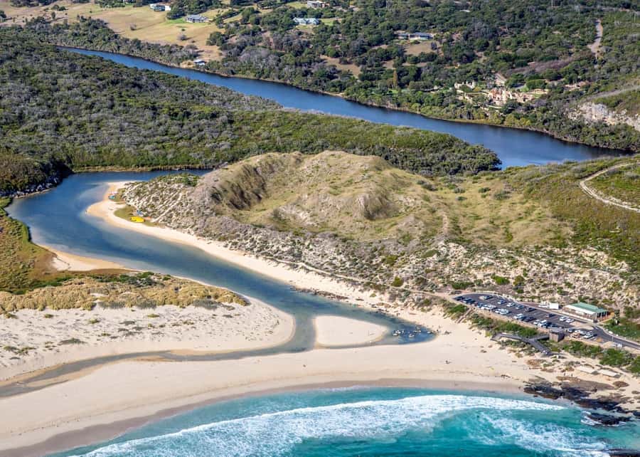 Margaret River: 20 min scenic helicopter flight - Surfer’s Point and the Margaret River surf scene