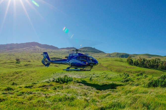 Maui & Molokai Spectacular with Exclusive Landing Helicopter Tour - Crossing the channel to Molokai