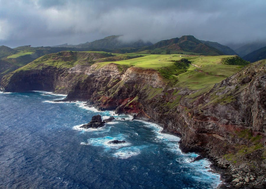 Maui: Waterfalls of West Maui and Molokai Helicopter Tour - Key points to know before you fly