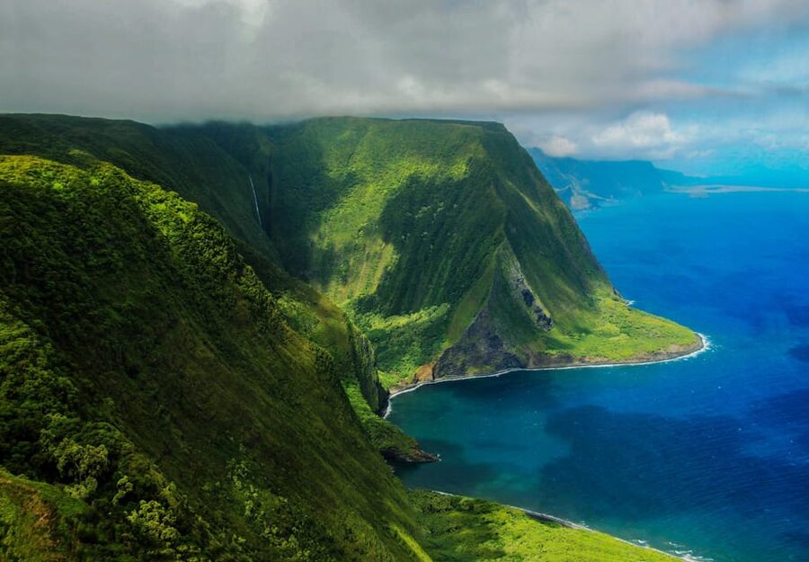 Maui: Waterfalls of West Maui and Molokai Helicopter Tour - Kahului, Wailuku, and the first mountain views