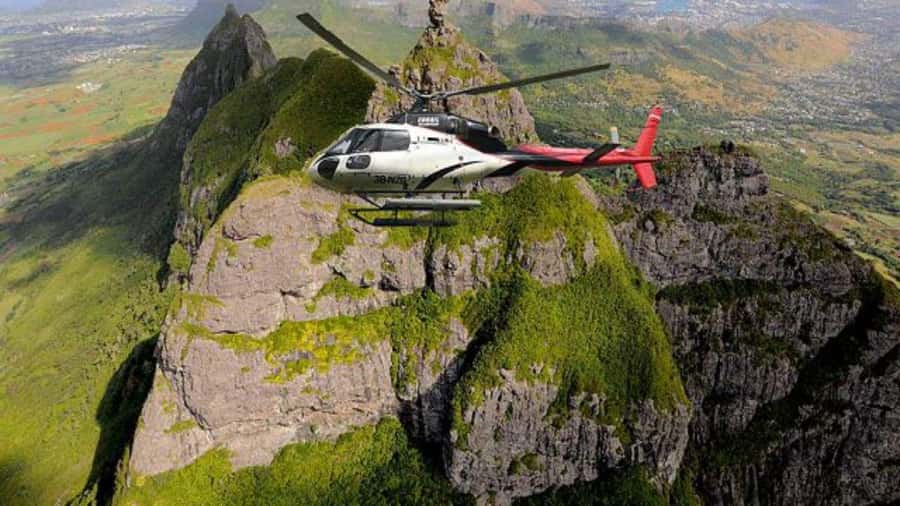 Mauritius: Scenic Helicopter Flight with Hotel Transfers - Quick takeaways before you book
