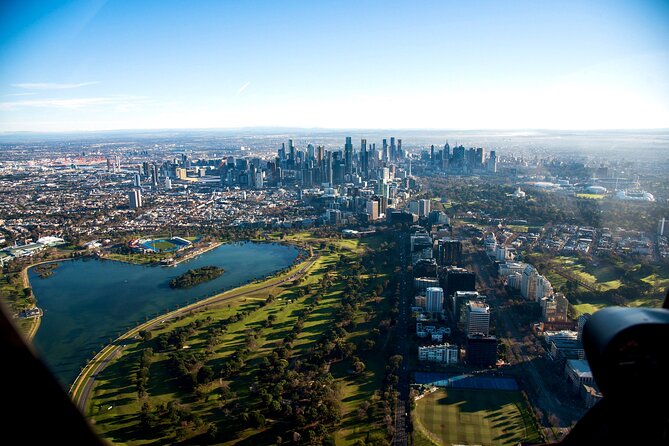 Melbourne City Scenic Helicopter Ride - Eureka Skydeck and the city skyline