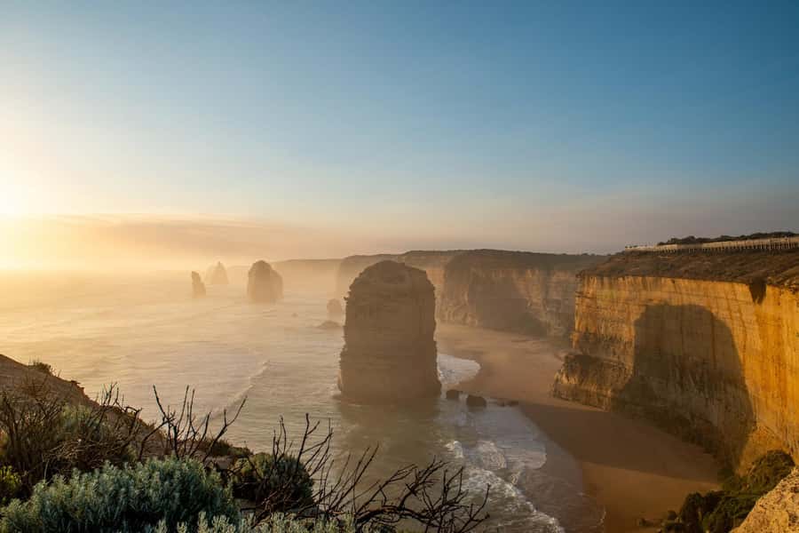Melbourne: Helicopter Tour to 12 Apostles & Great Ocean Rd - Why the 12 Apostles look different from a helicopter
