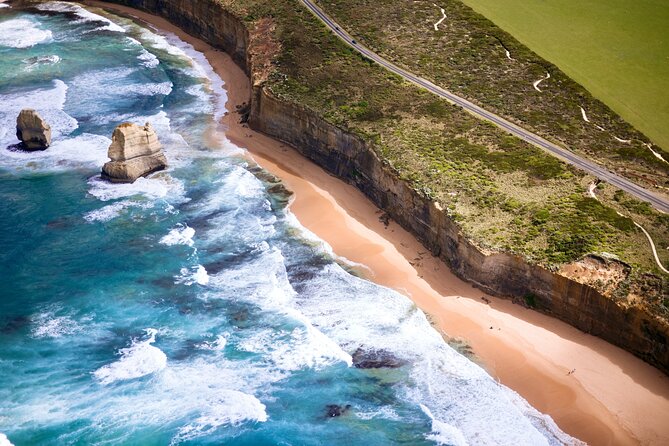 Melbourne to 12 Apostles VIP Helicopter Tour (1 hour Flight) - Adding a winery landing on the way back