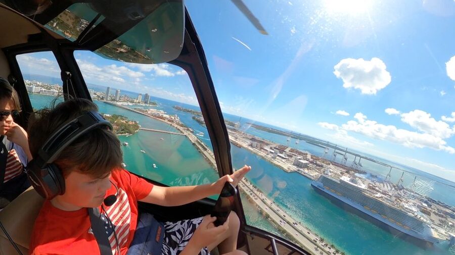 Miami: 30-Minute Helicopter Tour - Beach, Downtown & Islands - Key points at a glance
