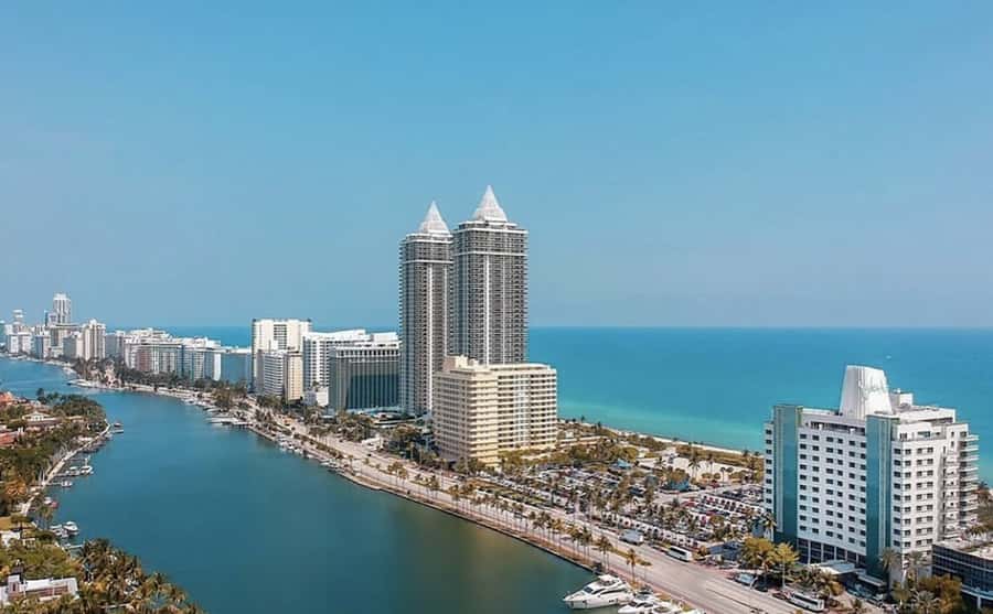 Miami: Luxury Private Helicopter Tour - What the Robinson R44 Flight Feels Like