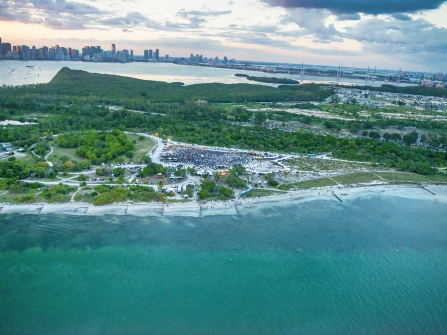 Miami: Private Sunset Helicopter Tour - Star, Palm, and Venetian Islands