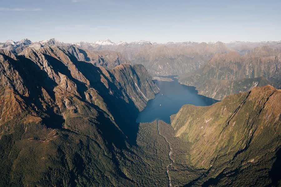 Milford Sound: 1.5-Hour Helicopter Tour with Two Landings - Crossing the Southern Alps and Fiordland