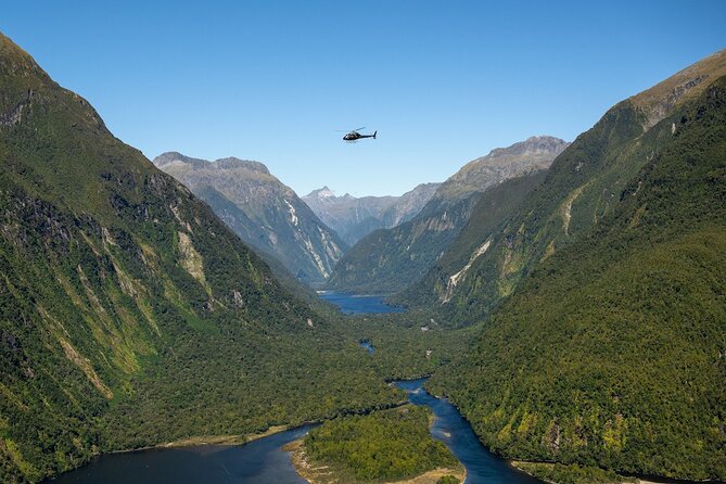 Milford Sound Earnslaw Burn Helicopter Tour from Queenstown - The return flight to Queenstown