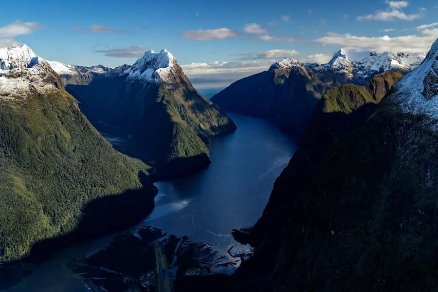 Milford Sound Panoramic Helicopter Tour | 50-Min Experience - Crossing the Southern Alps into Northern Fiordland