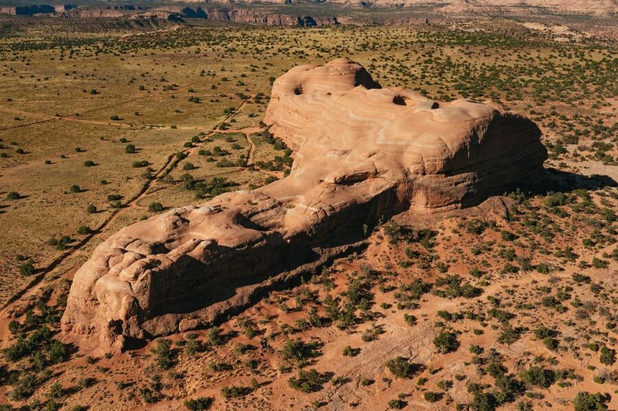 Moab: Corona Arch Canyon Run Helicopter Tour - 4x4 trails and the Colorado River canyon
