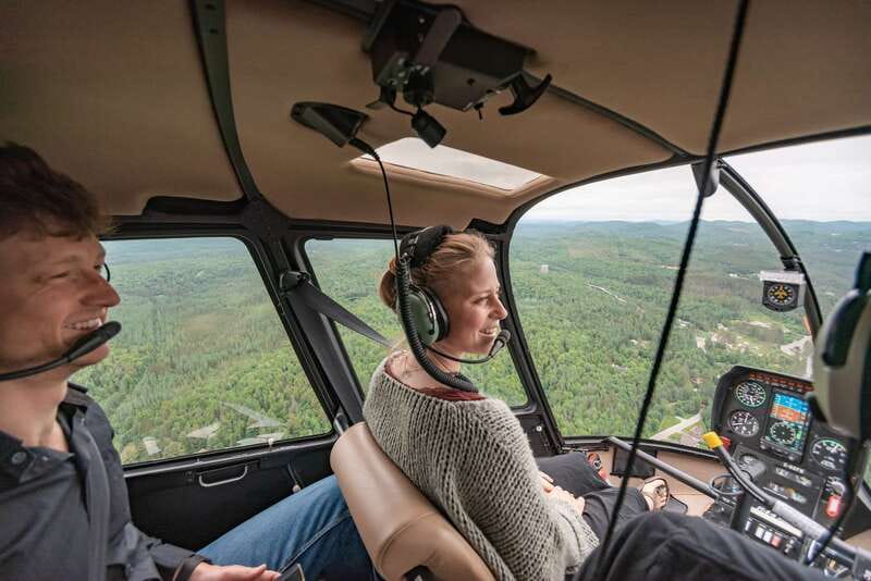 Mont Tremblant: Helicopter Tour with Optional Stopover - Seeing Mont Tremblant from the pilot’s seat