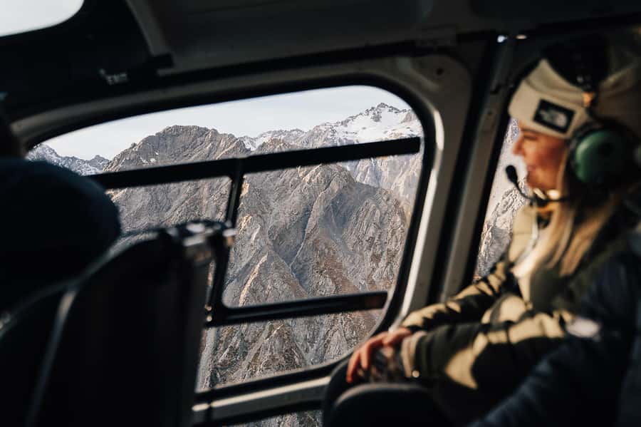 Mount Cook: 25-Minute Alpine Vista Helicopter Flight - Weather can change the whole plan