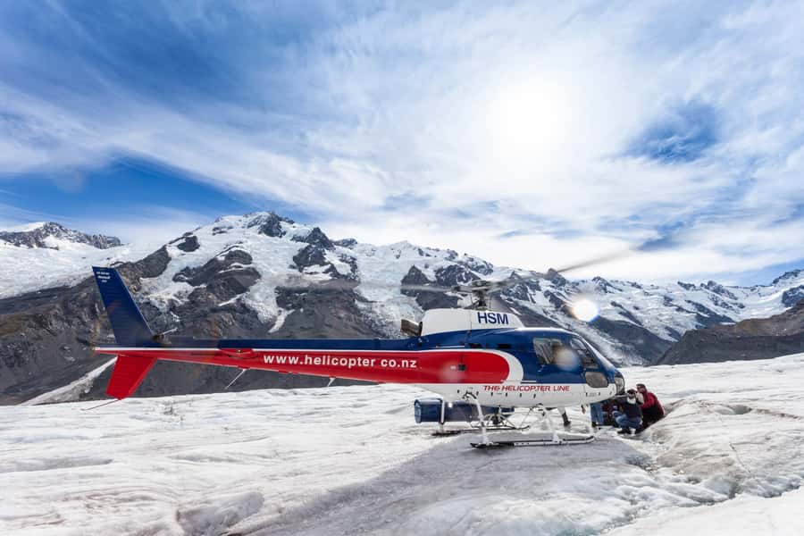 Mount Cook: 3 Hour Heli Hike to the Tasman Glacier - Check in upstairs at Mount Cook Airport