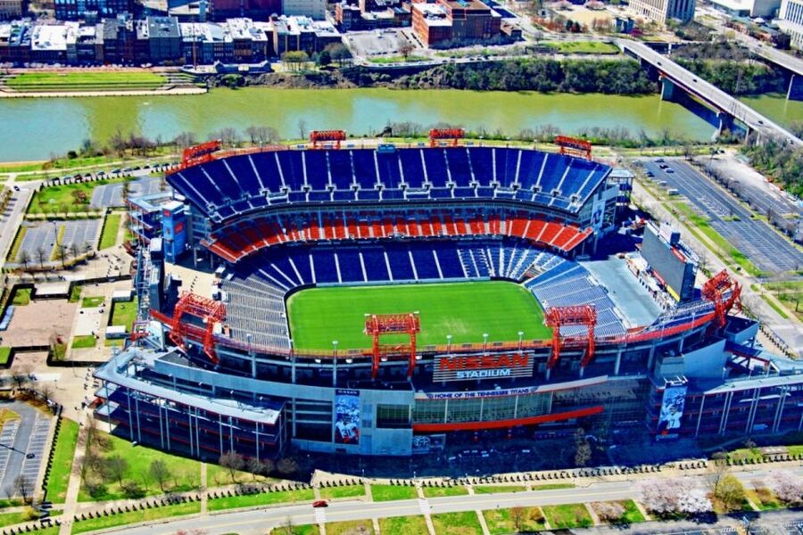 Nashville: Downtown Helicopter Experience - Vanderbilt, the Parthenon, and the wider route