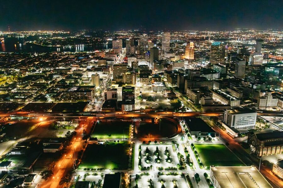 New Orleans: City Lights Helicopter Night Tour - Why every window seat matters