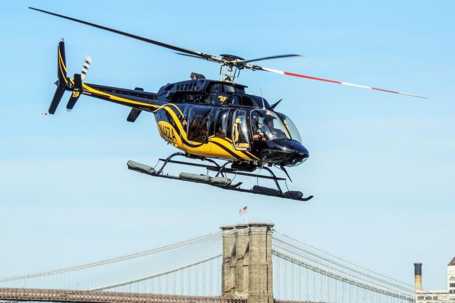 New York City: Manhattan Helicopter Tour - Empire State Building, Brooklyn Bridge, and Central Park